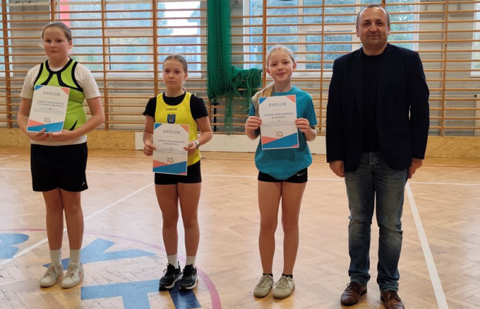 Igrzyska Dzieci w unihokeju – Nożyno z awansem do kolejnego etapu