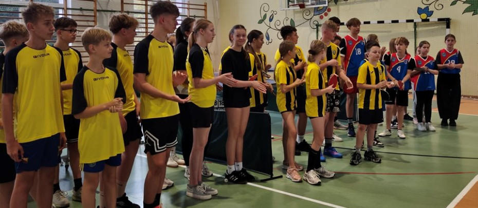 Dwa zwycięstwa i awans do finałów powiatowych